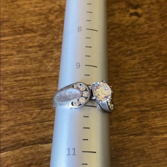 Sterling silver and CZ stone ring - Picture 4 of 4